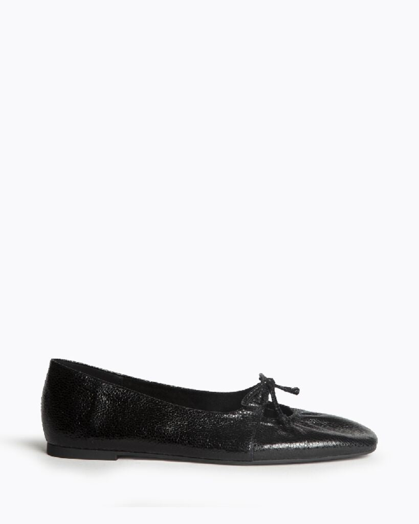 Black Textured Ballet Flats with Bow Detail