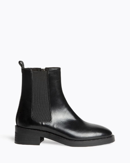 Black Leather Ankle Boot with Elastic Gusset