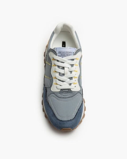Gray Suede Sneakers with Retro Vibe
