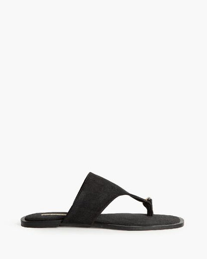 Black Textured Sandal with Thong Strap