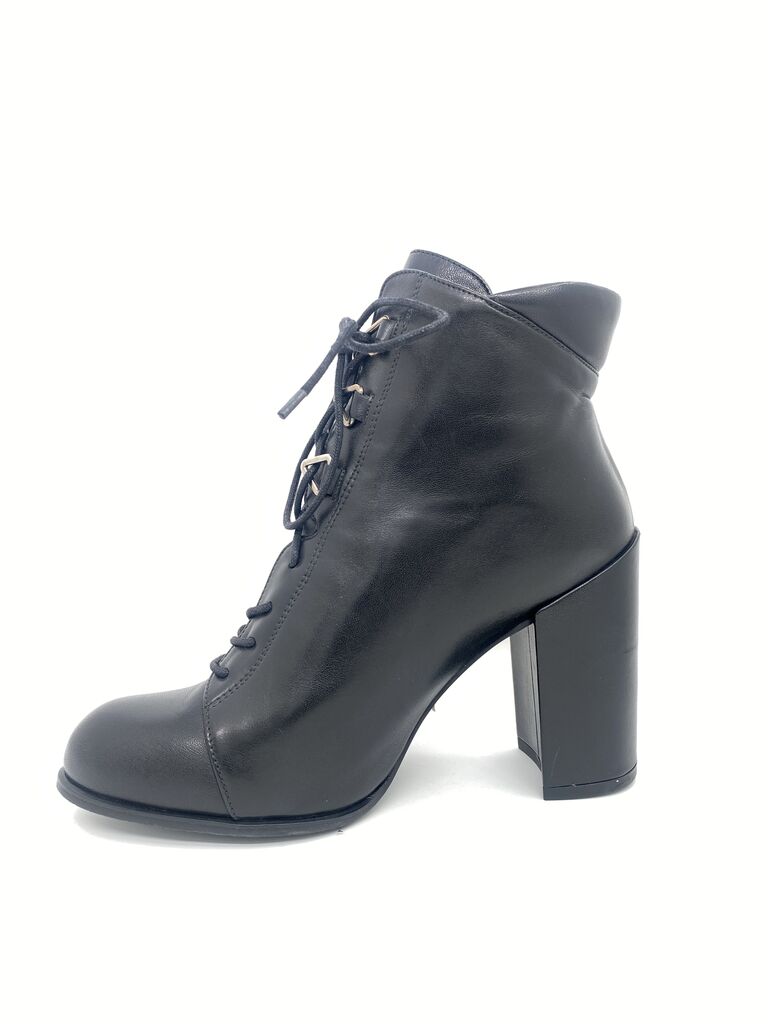 Black Heeled Ankle Boots with Lace-Up Design