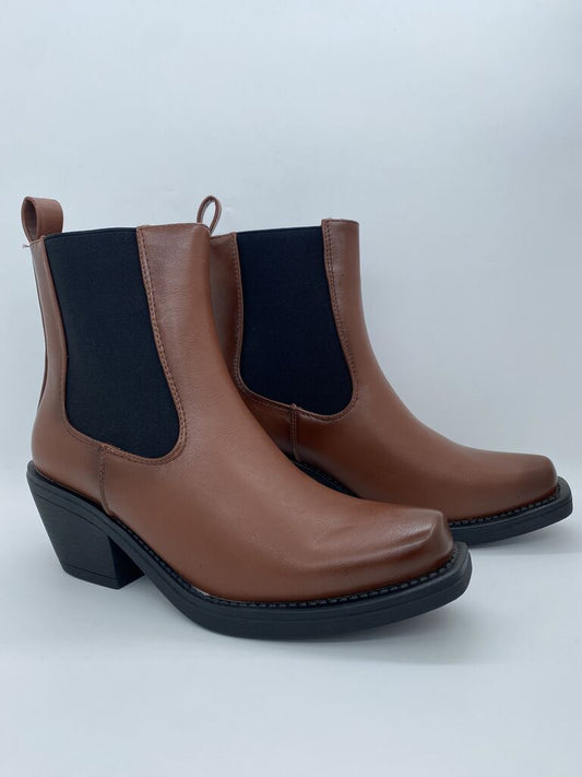 Brown Leather Ankle Boots with Block Heel