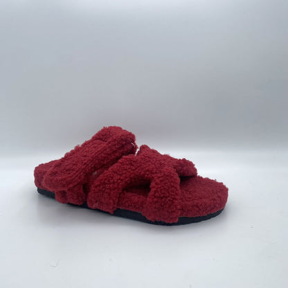 Red Fuzzy Sandals with Soft Plush Texture