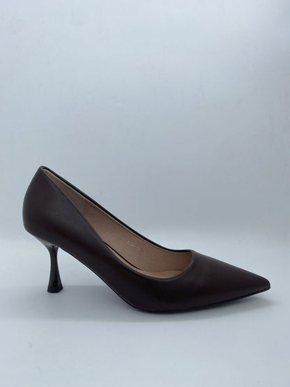Chocolate Pointed-Toe Heels with Sleek Silhouette