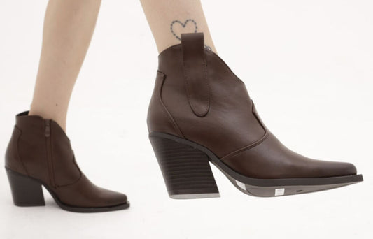 Brown Leather Ankle Boots with Chunky Heel