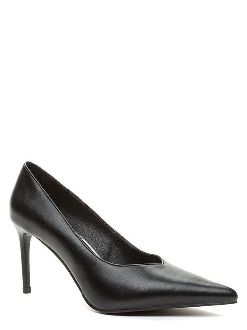 Black Leather Pointed Heels with Elegant Silhouette