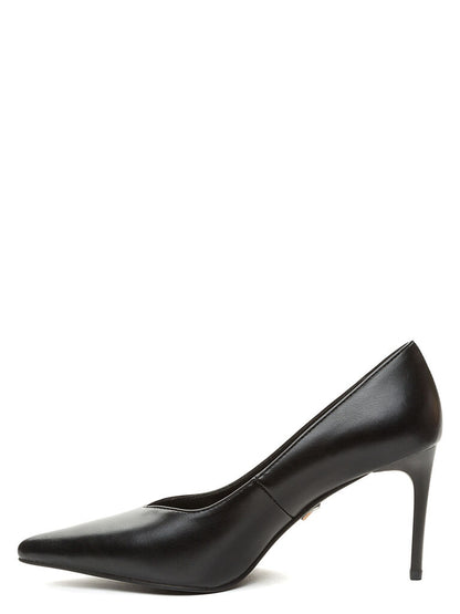 Black Leather Pointed Heels with Elegant Silhouette