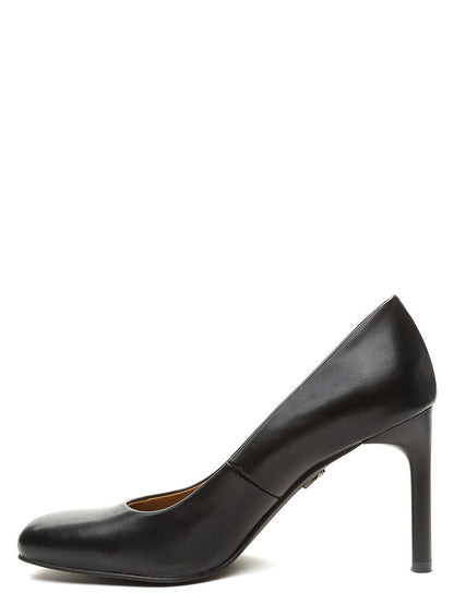 Black Leather Pump with Stiletto Heel