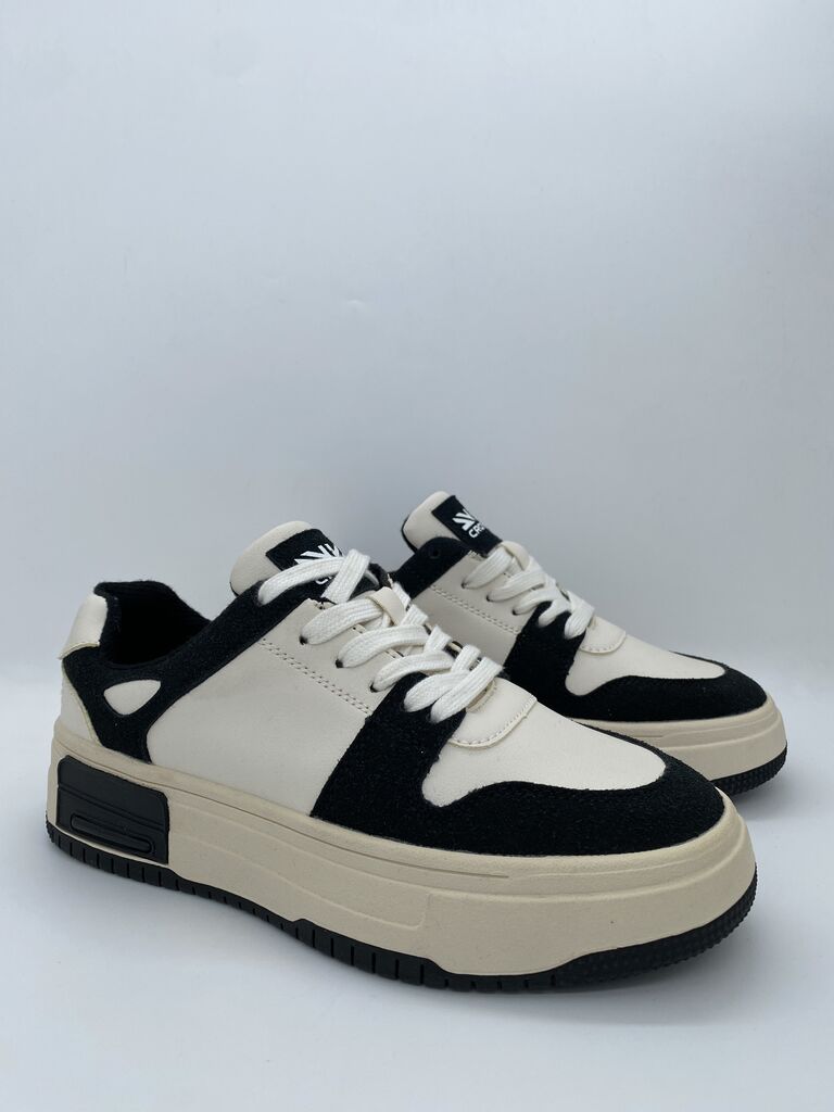 Black and White Colorblock Sneakers with Platform Sole