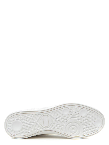 White Athletic Low-Top Sneakers with Lace-Up Closure