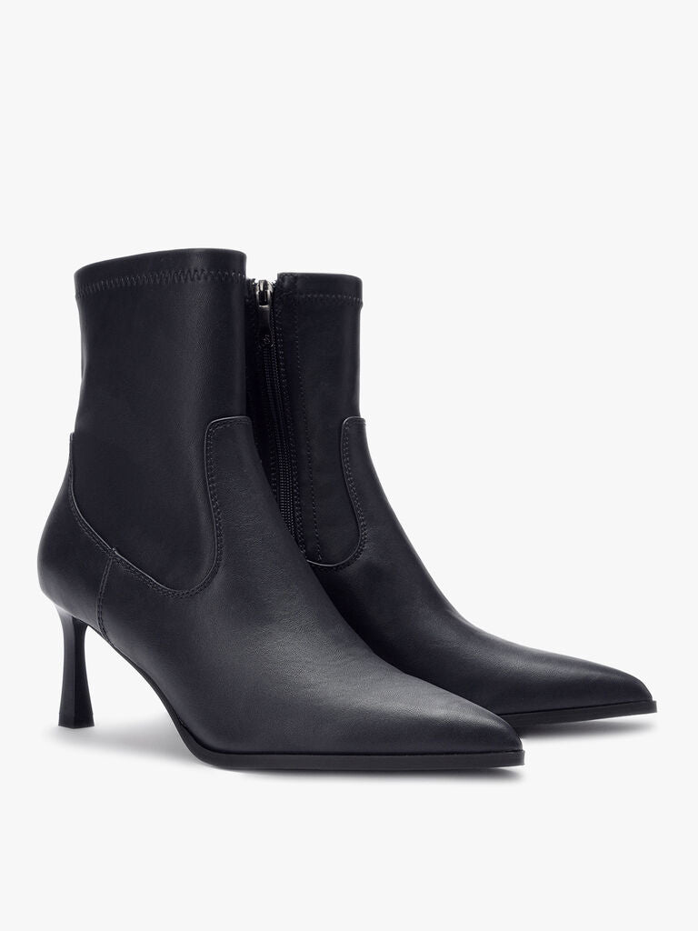 Black Pointed Toe Leather Ankle Boots