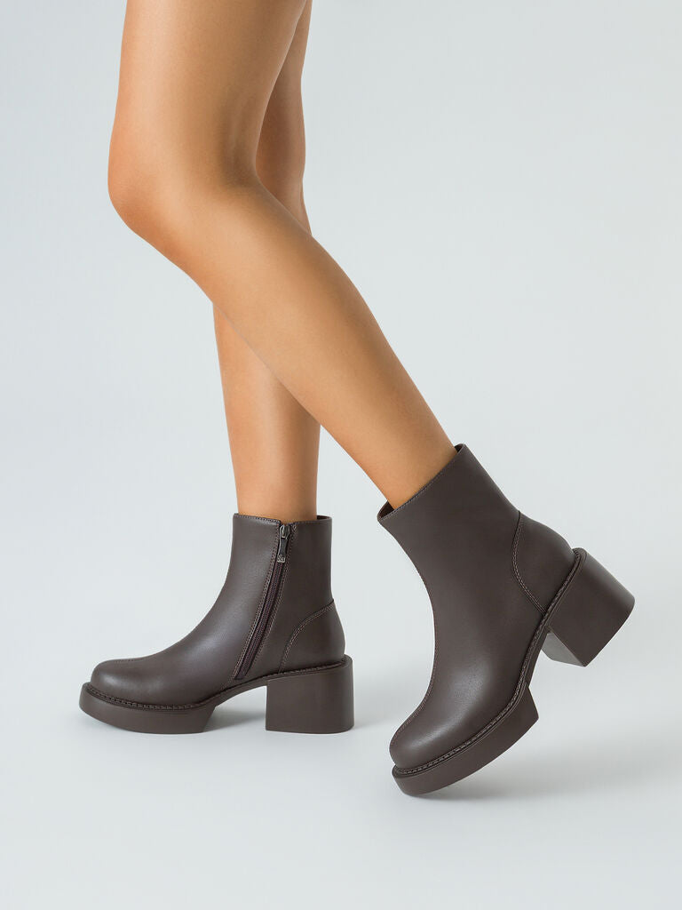 Chocolate Block Heel Ankle Boots with Zipper
