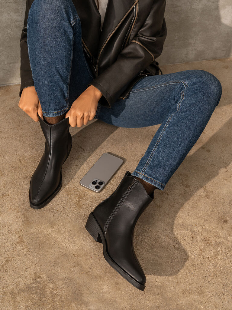 Black Leather Ankle Boots with Low Heel