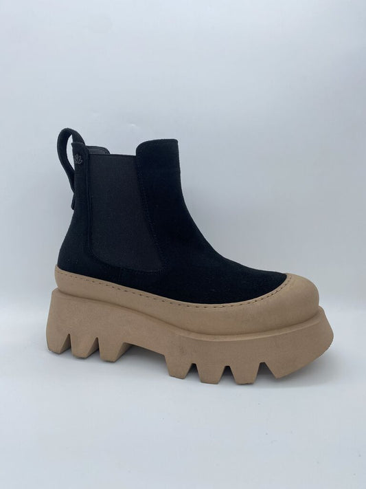 Sue/Stre BLACK