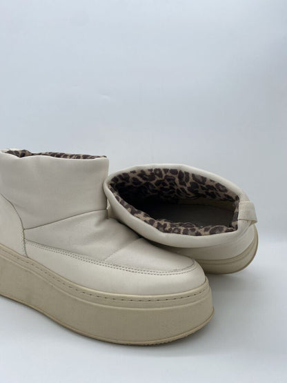 Cream Platform Ankle Boot with Plush Lining