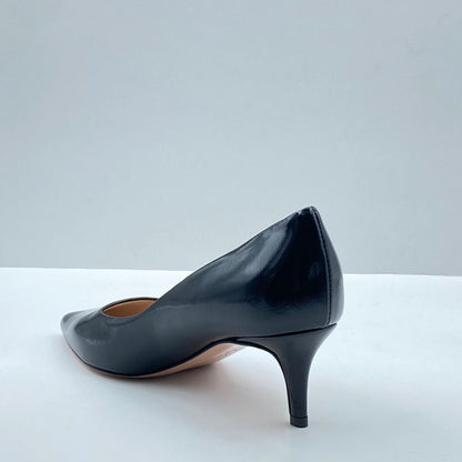 Black Patent Pointed-Toe Low Heel Pump