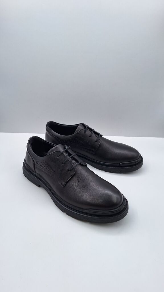 Black Smooth Leather Oxfords with Chunky Sole