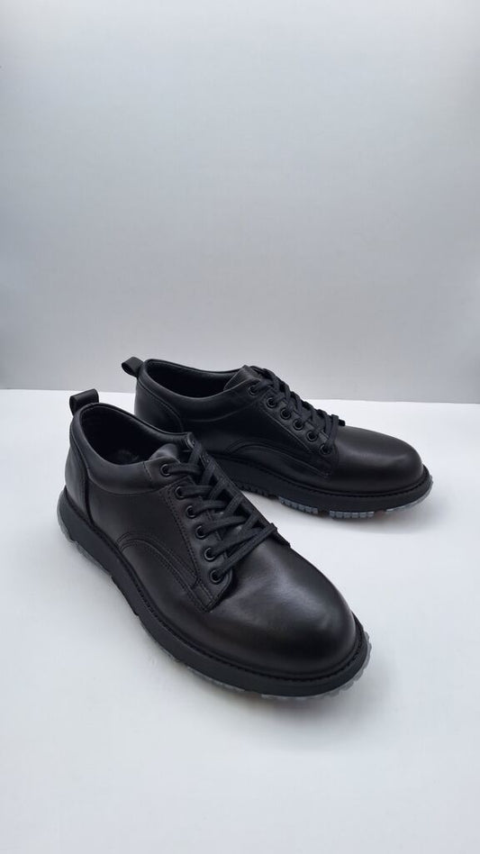 Black Leather Derby Shoes with Lace-Up Closure