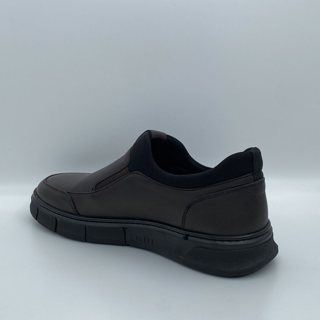 Brown Leather Slip-On Sneakers with Elastic Inserts