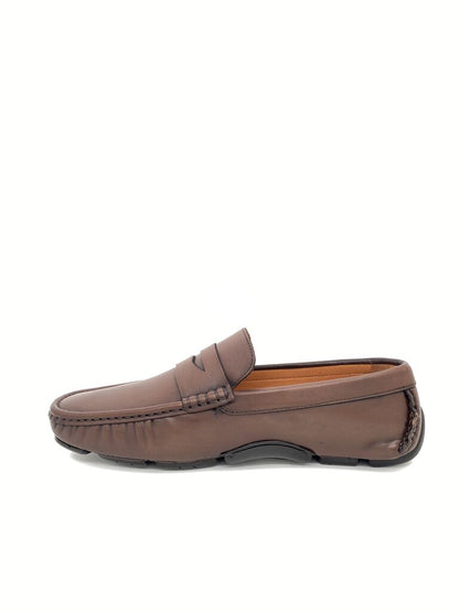Brown Leather Loafers with Classic Stitching