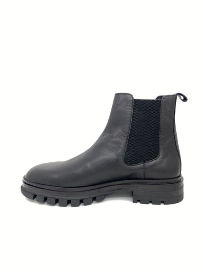 Black Leather Ankle Boots with Rugged Sole