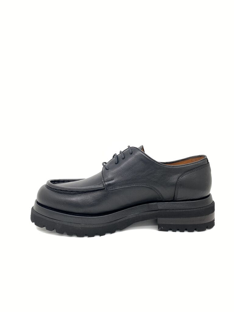 Black Leather Derby Shoes with Sturdy Sole