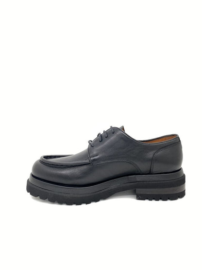 Black Leather Derby Shoes with Sturdy Sole