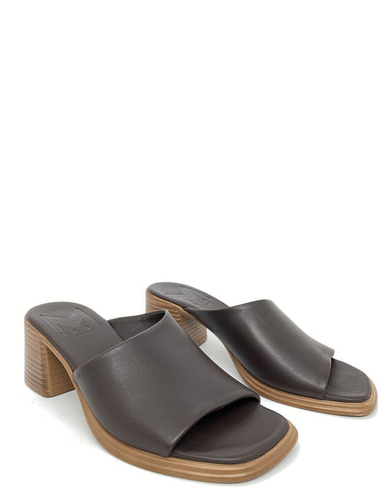 Chic Brown Block Heel Mule
