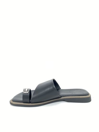 Black Leather Slide Sandal with Toe Strap