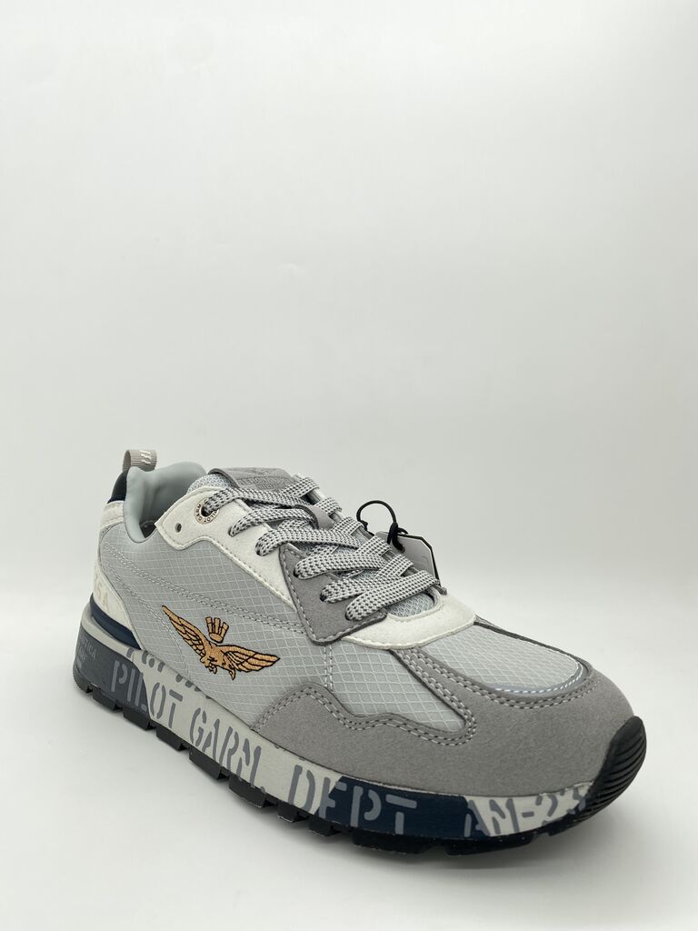 Gray Textured Sneakers with Decorative Patch