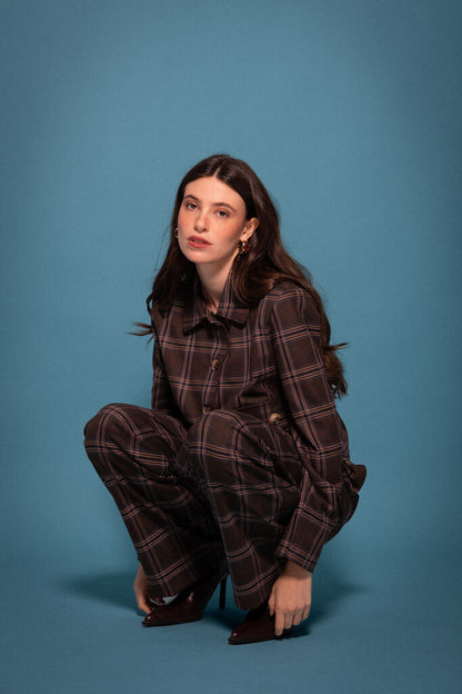 Classic Plaid Wide-Leg Trousers with Button Closure