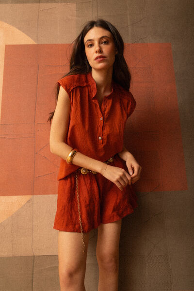 Rust Textured Shorts with Decorative Belt