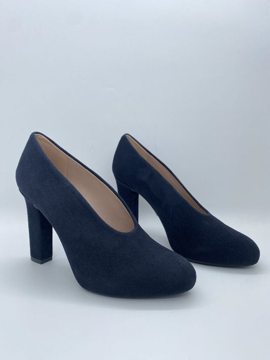 Navy Suede Heeled Pumps with Rounded Toe