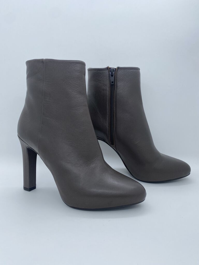 Gray Leather Ankle Boots with Side Zipper