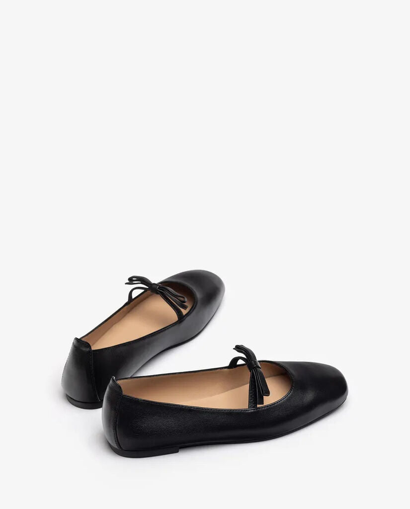 Black Leather Ballet Flats with Strap Detail
