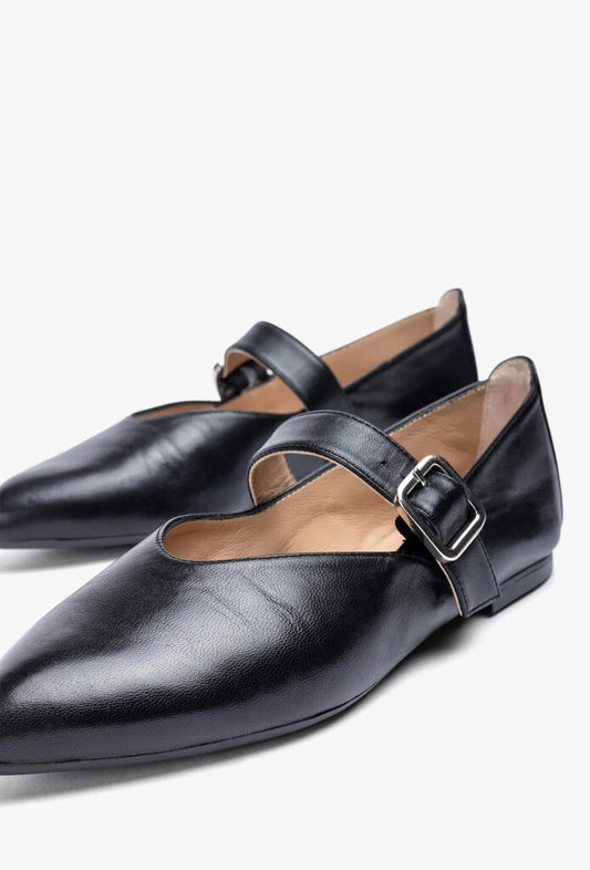 Black Leather Flats with Buckle Strap