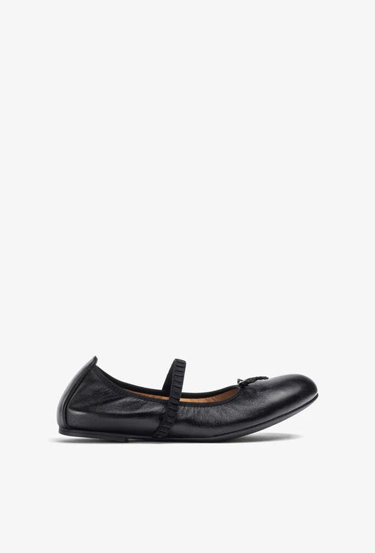 Black Leather Ballet Flats with Strap