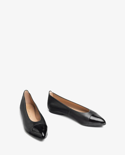 Black Leather Ballet Flats with Pointed Toe