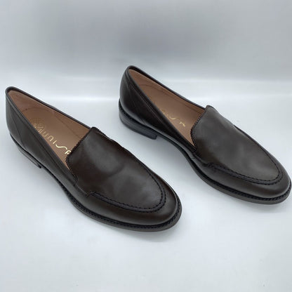Brown Leather Loafers with Classic Silhouette