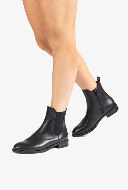 Black Leather Chelsea Boot with Side Elastic