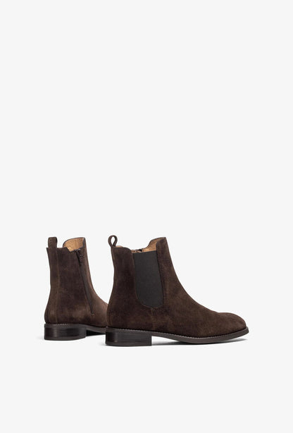 Brown Suede Chelsea Boots with Elastic Panels