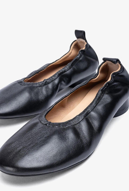 Black Leather Ballet Flats with Ruched Detail