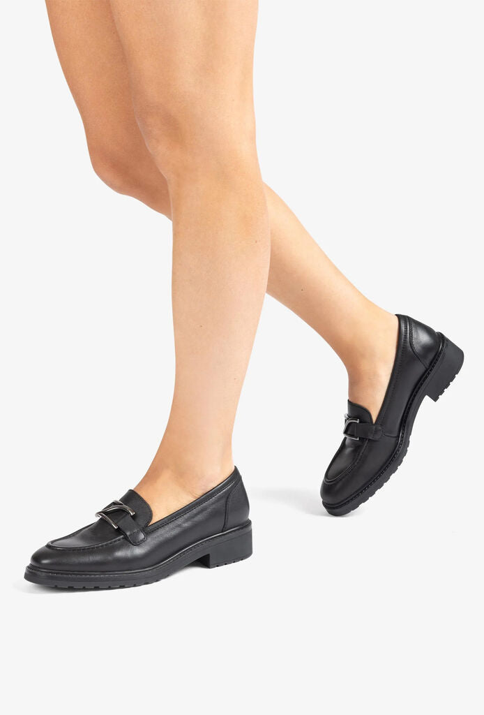 Black Leather Loafers with Classic Penny Design