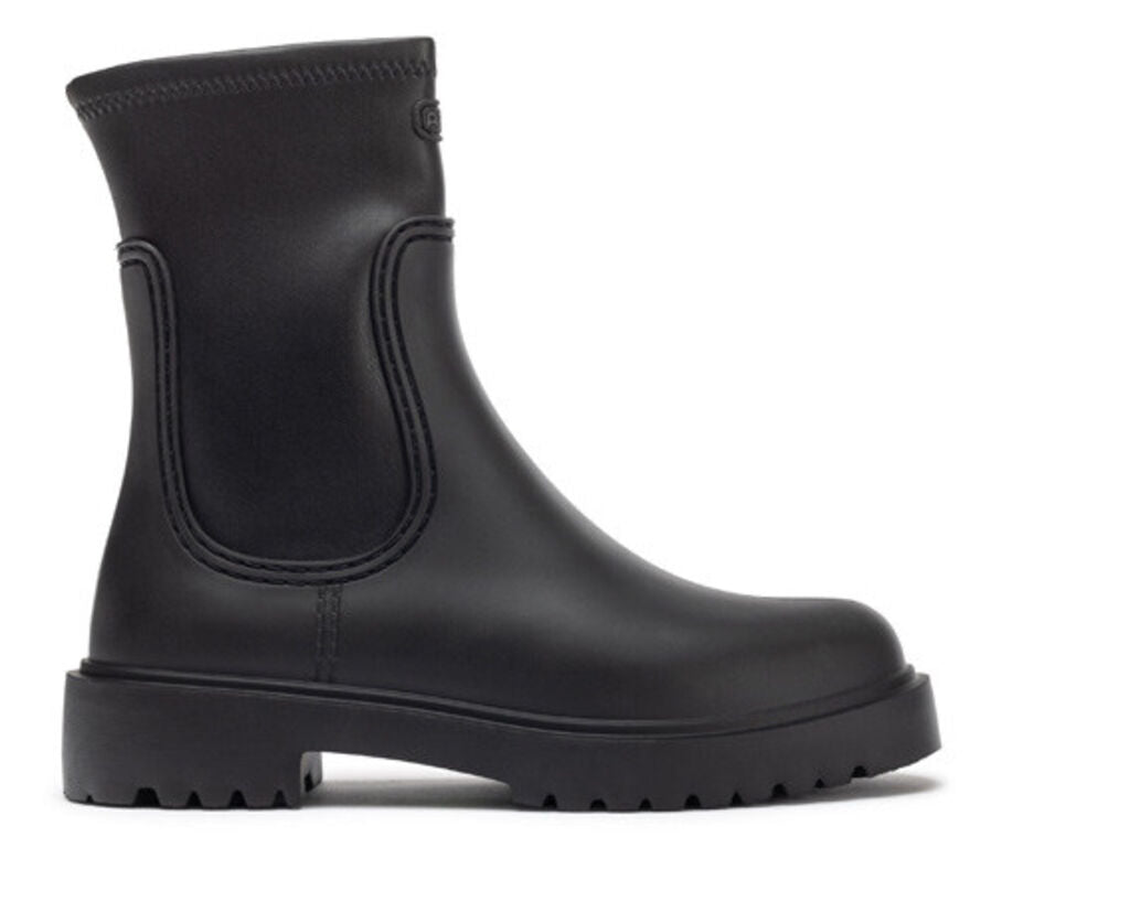 Black Matte Ankle Boots with Lug Sole