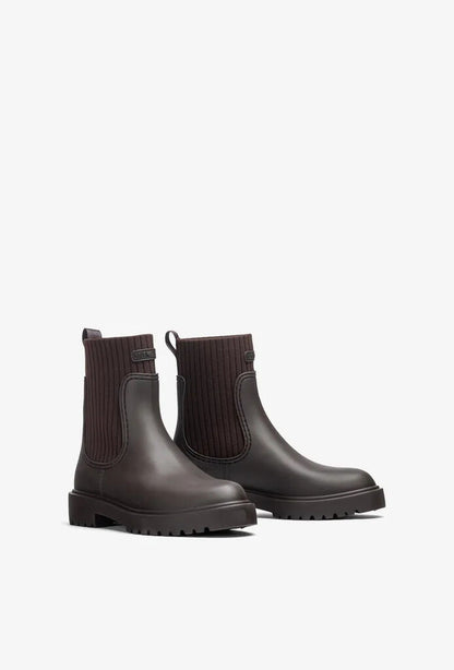 Brown Knit Chelsea Boots with Ribbed Ankle
