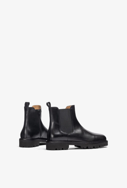Black Leather Chelsea Boot with Lug Sole