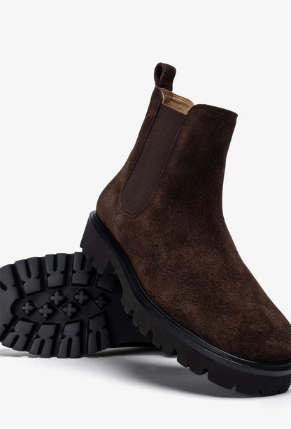 Brown Suede Chelsea Boots with Rugged Sole