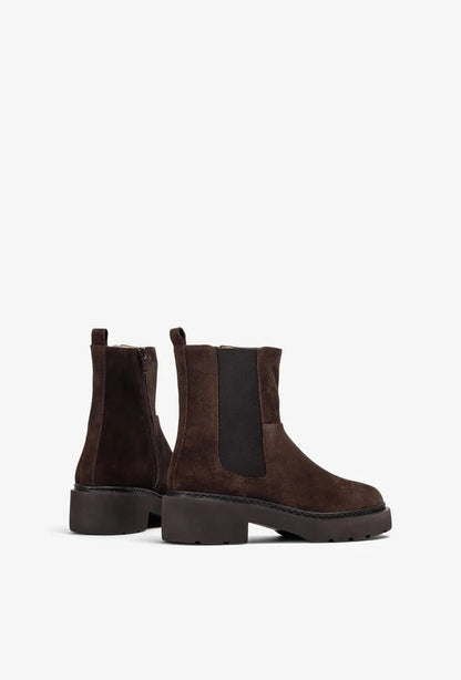 Brown Suede Chelsea Boots with Elastic Panels