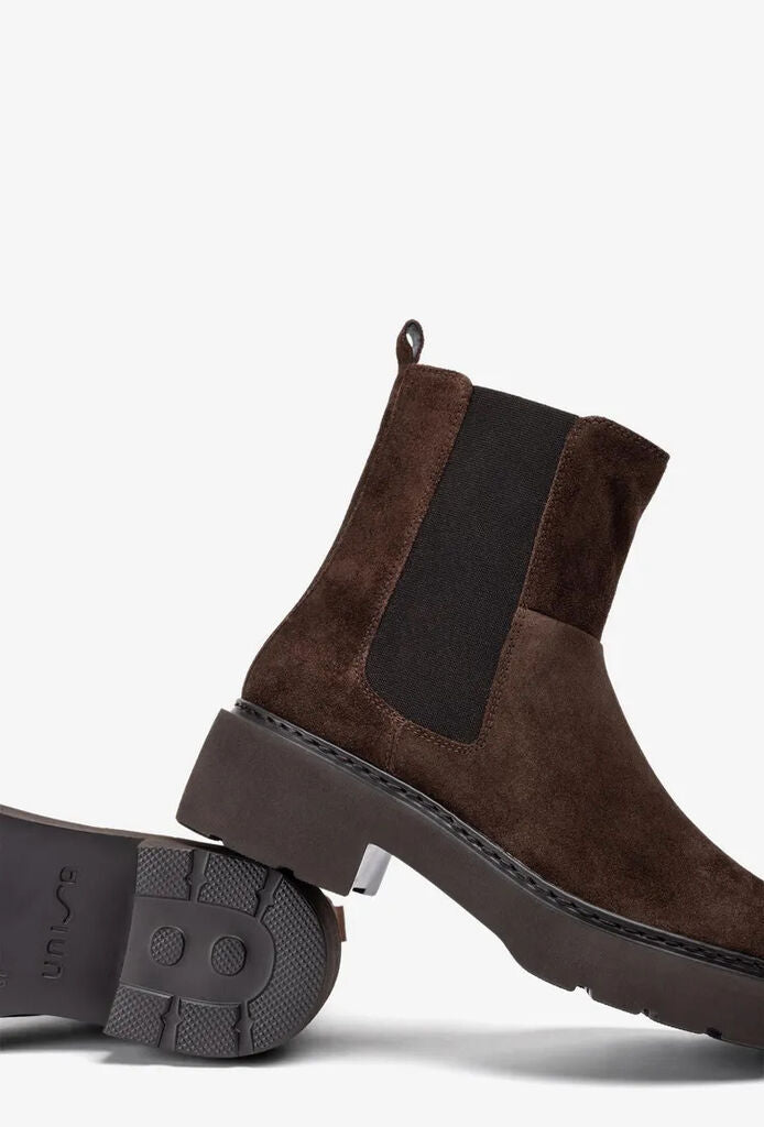 Brown Suede Chelsea Boots with Elastic Panels