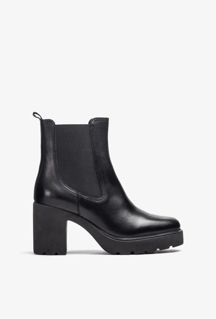 Black Leather Ankle Boot with Block Heel
